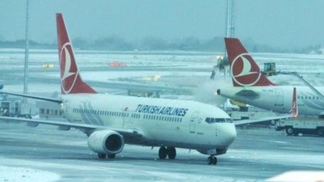 Atatürk Havalimanı’nda görüş düştü, seferler 18:00’e kadar durdu
