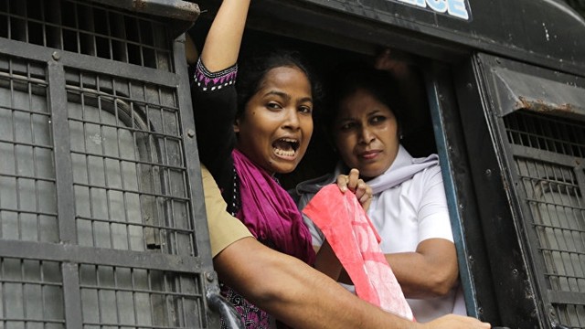 Hindistan’da polise toplu tecavüz suçlaması