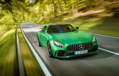 Mercedes – AMG GT R Türkiye fiyatı dudak uçuklatıyor