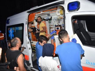 Antalyada inşaatta iskele çöktü 7 yaralı