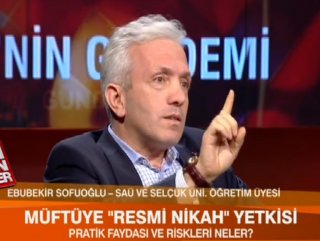 Canlı yayında laiklik tartışması