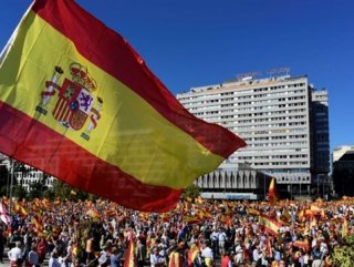 İspanyol hükümetinden Katalonyaya tepki