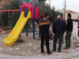 Minik Kağan parkta öldü