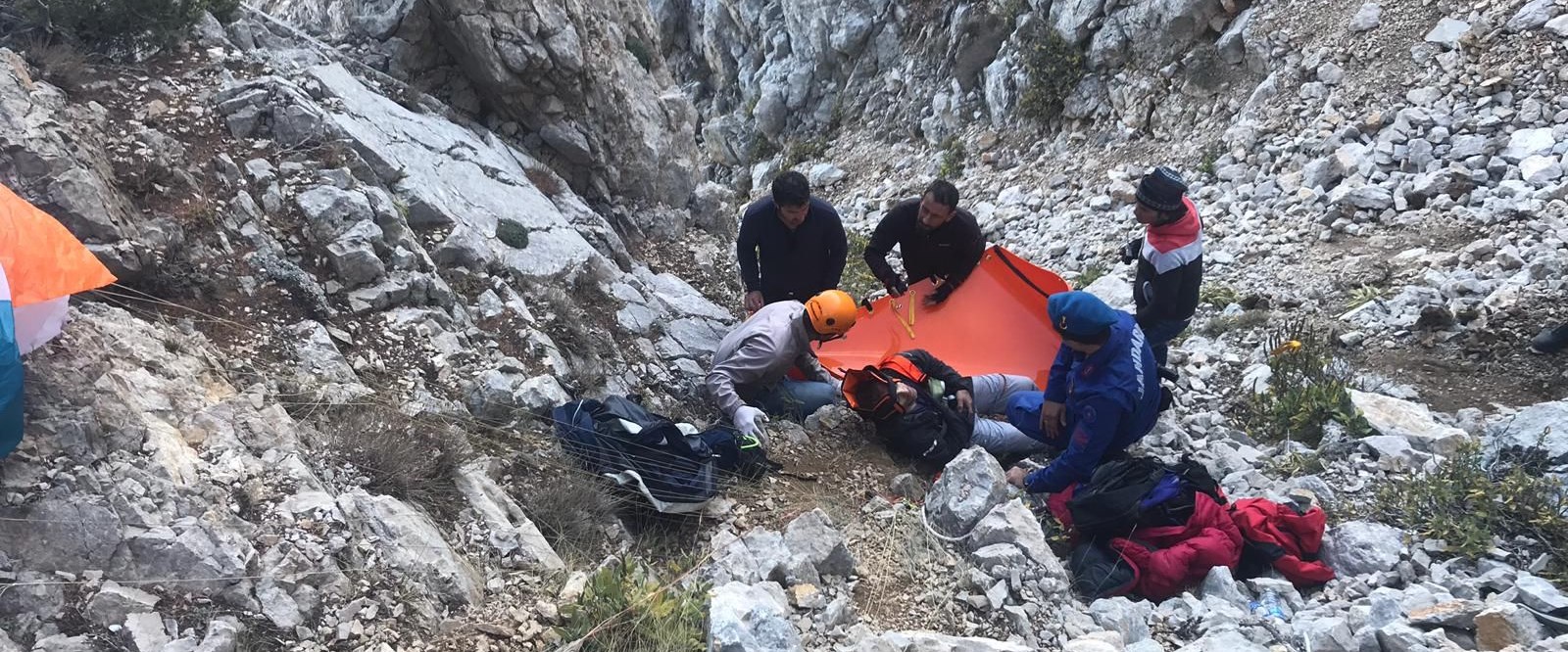 Antalya’da yamaç paraşütü kazası