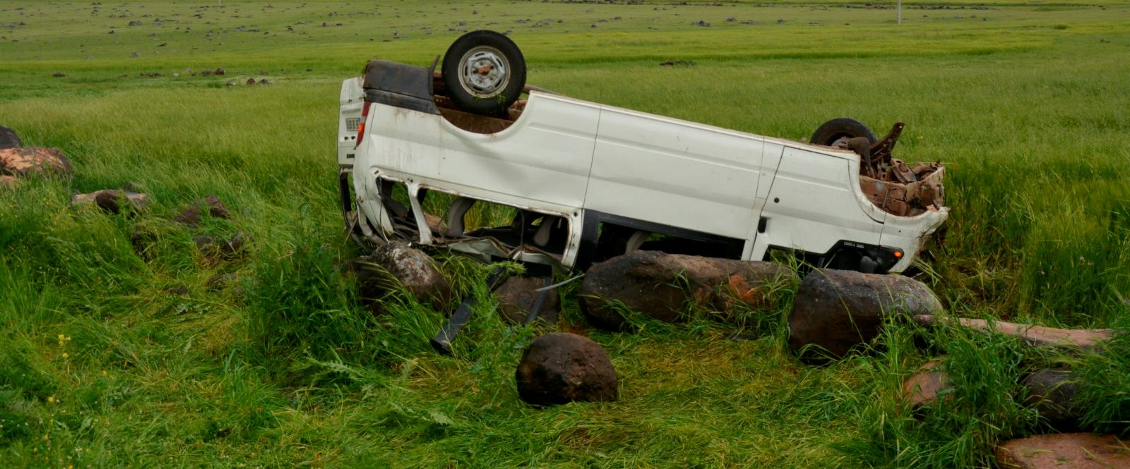 Şanlıurfa’da yolcu minibüsü devrildi: 8 yaralı