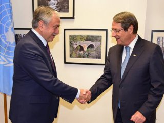 Anastasiadis Kıbrıs görüşmelerini bıraktı