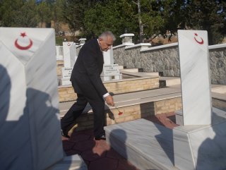 Başbakan Kıbrısta