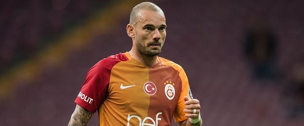 Galatasaray'la Sneijder'in yolları ayrıldı