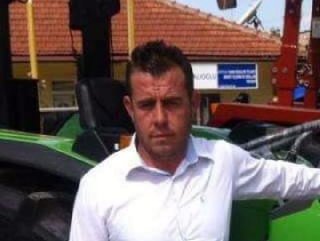 Traktörün altında kalan çiftçi hayatını kaybetti