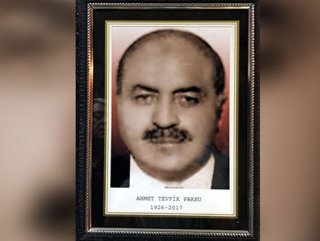 Eski Bakan Ahmet Tevfik Paksu vefat etti