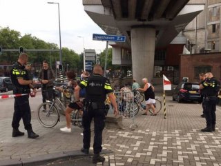 Rotterdamda konserde terör alarmı