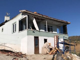 Çorumda yangın çıkan evde 1 milyon lira kül oldu