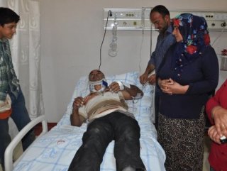 Gaziantepte traktör devrildi 25 yaralı