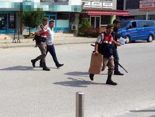 Gülene küfretti diye babasını vurdu