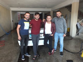 Sivasta tazyikli suyla yıkanan esnaf konuştu