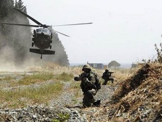 Tuncelide teröristlere hava operasyonu