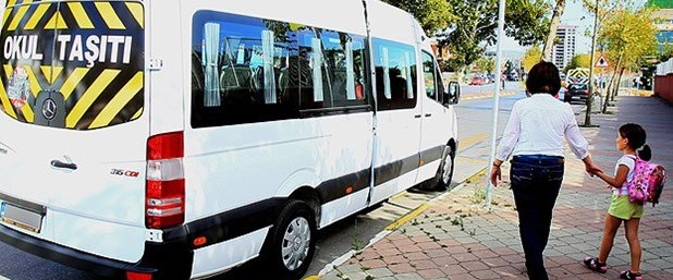Ulaştırma Bakanlığı'ndan okul servis araçlarıyla ilgili açıklama