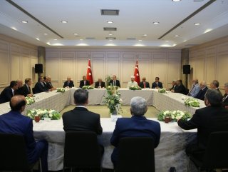 Cumhurbaşkanı Erdoğan 10 Muharrem İftarında