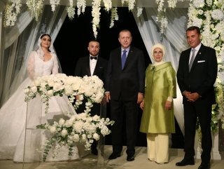 Gökhan Töre-Esra Bilgiç çifti evlendi