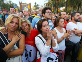 Katalonyada bağımsızlığın ertelenmesi halkı yıktı