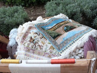 Osmanlı Halıları sergisi açıldı