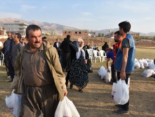 Türkiyeden Irak depreminde zarar gören 15 aileye yardım